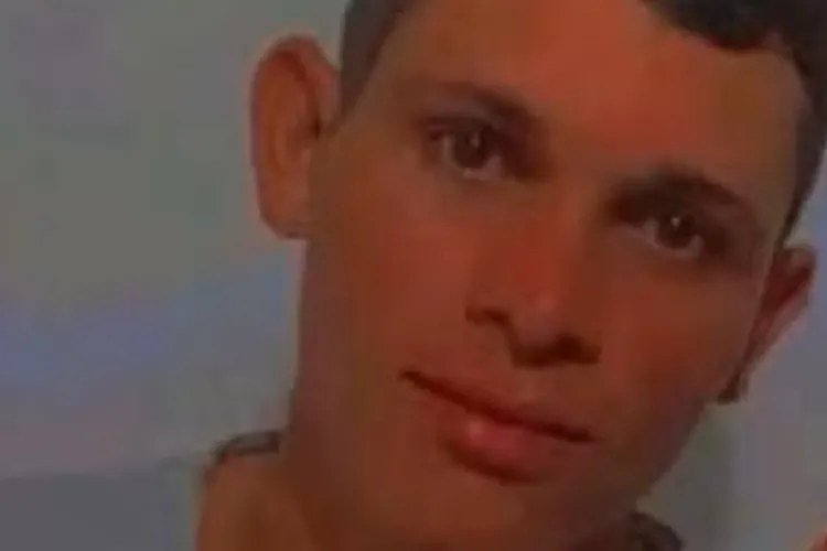 Vaqueiro é eletrocutado ao encostar em cerca na zona rural de Conceição do Coité