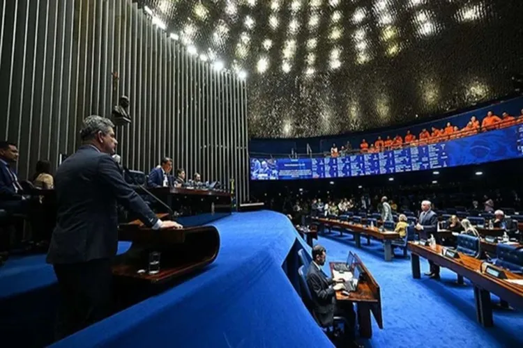 Senado aprova lei que pune quem filmar ou compartilhar fotos de cadáveres