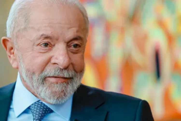 Lula diz que só não será candidato em 2026 se houver problema de saúde
