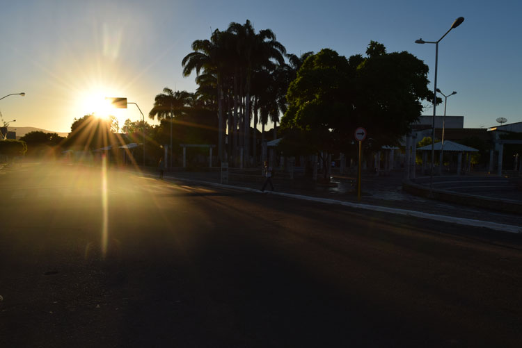 Sol reaparece e temperatura volta a subir em Brumado
