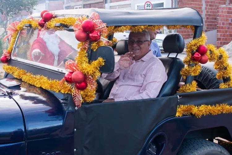 Prefeito pretende gastar mais de R$ 300 mil com iluminação de natal em Caetité