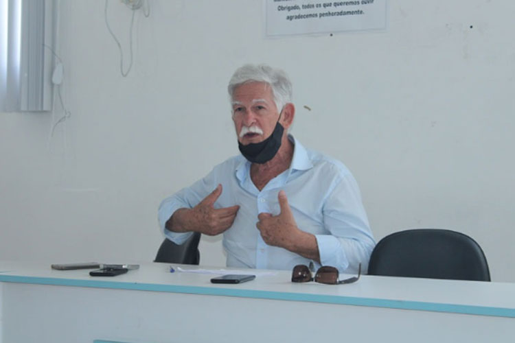 Brumado: Prefeito encerrará mandato com chave de latão, dispara Amarildo Bomfim