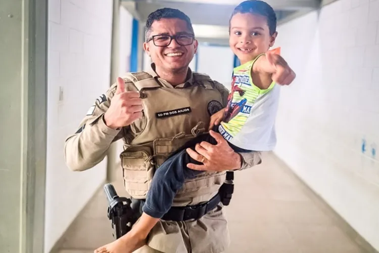 24º BPM desenvolve policiamento escolar com proteção, afeto e proximidade