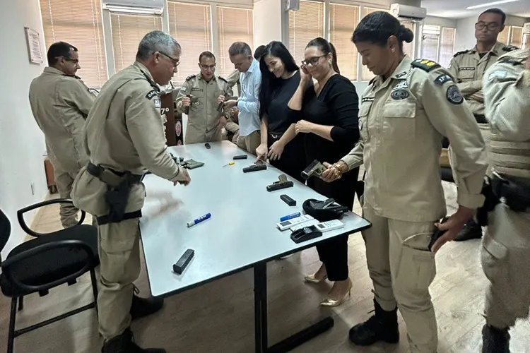 Guanambi: Curso de instrução de tiro mira criação de Conselho Regional de Segurança