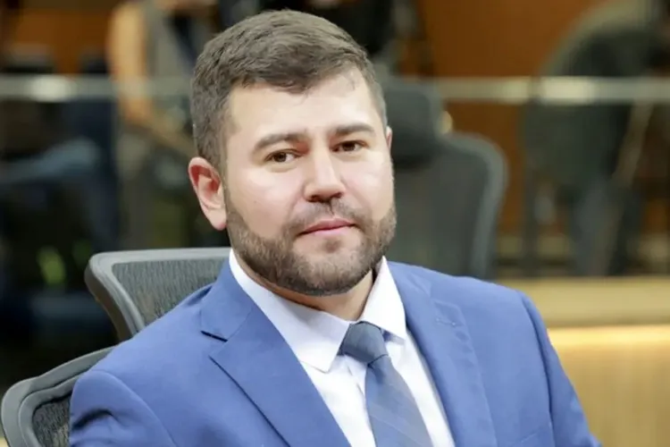 Deputado estadual de Goiás morre em acidente na BR-050