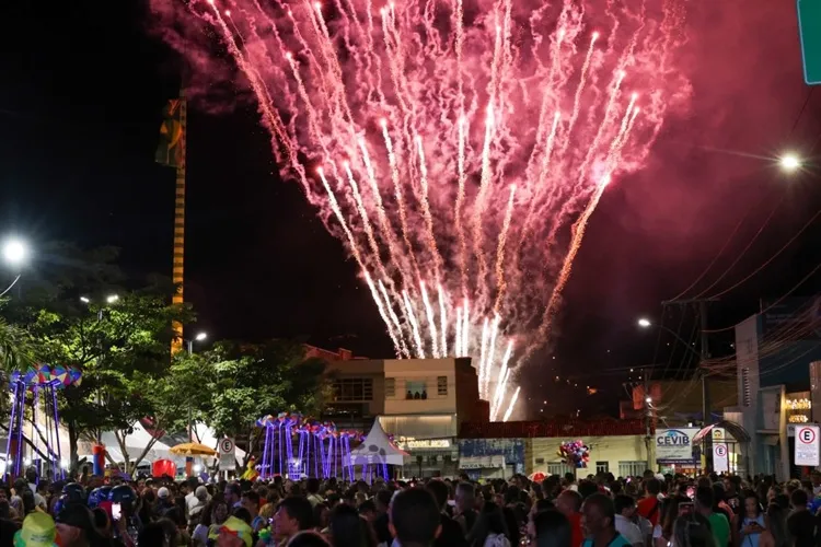 Carnaval de Brumado atrai 120 mil pessoas e injeta R$ 11 milhões na economia local