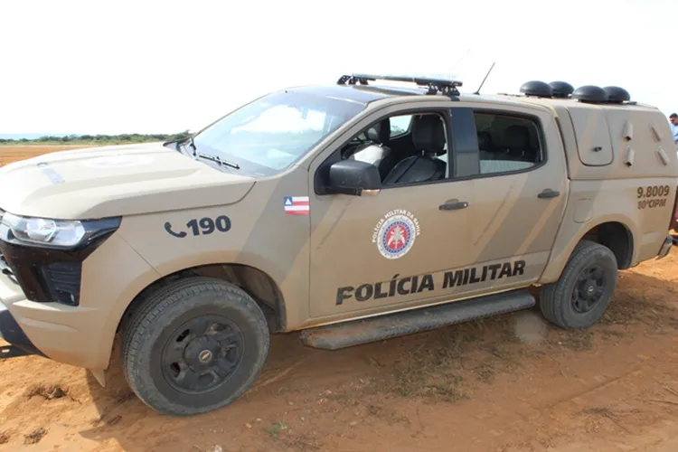Mulher é encontrada morta dentro de casa e suspeito é preso em Cândido Sales