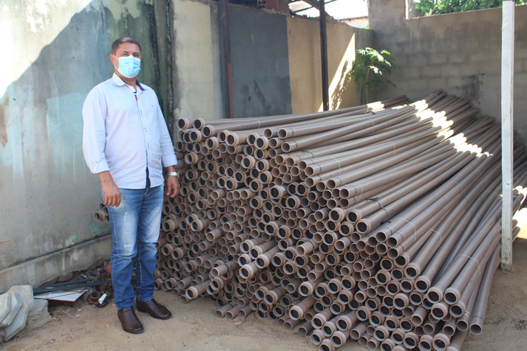 Prefeito de Malhada de Pedras anuncia obra de abastecimento de água que beneficiará 60 famílias