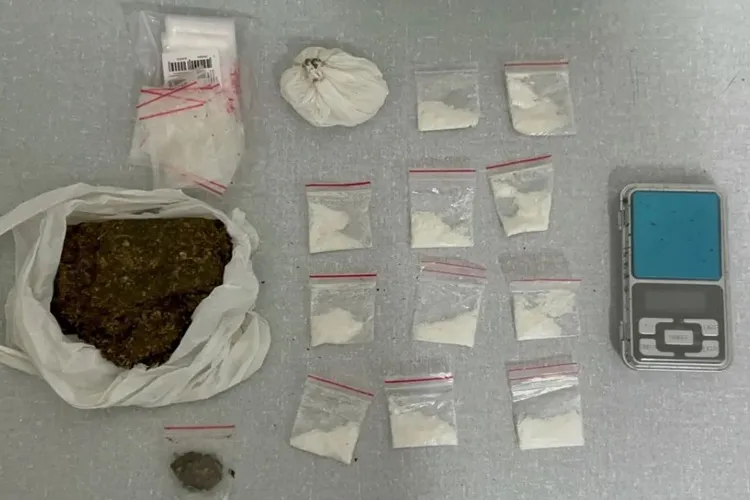 80ª CIPM apreende drogas dentro do circuito do 'Cana Porto' em Cândido Sales