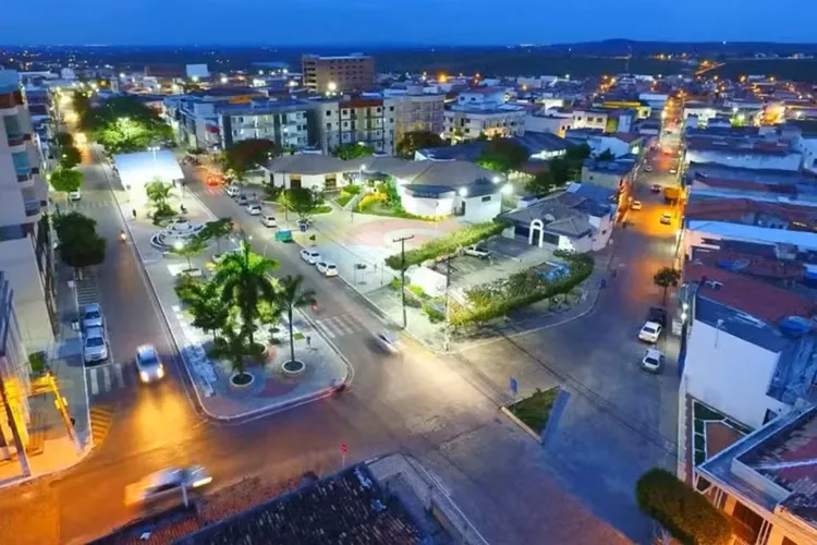 Homem é esfaqueado após dançar com mulher durante festa em Conceição do Coité