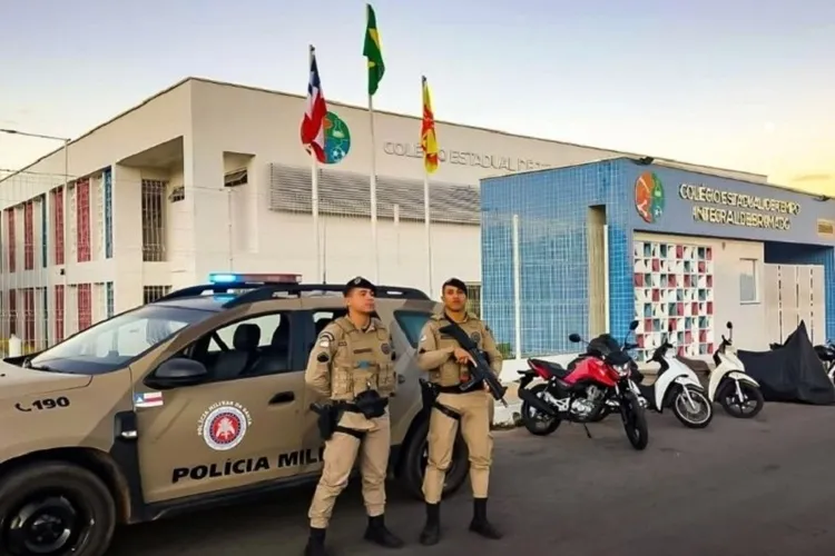 24º BPM reforça policiamento para segurança nas escolas de Brumado