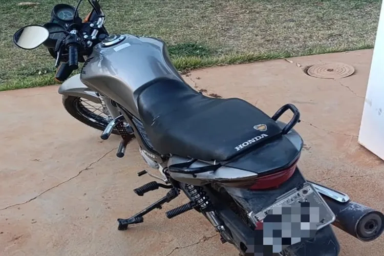 Moto furtada é anunciada em rede social e PM prende suspeito em Caetité