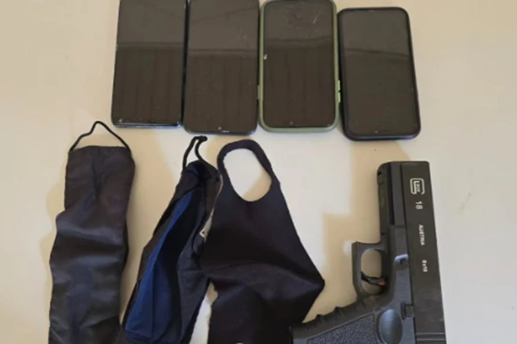 Suspeitos de tentativa de roubo são presos com simulacro em Belo Campo