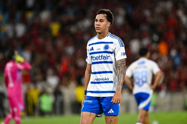 Quatro jogadores que podem deixar o Brasileirão em janeiro