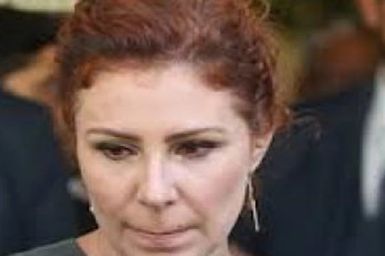 Carla Zambelli apanhou mais de uma vez de outras detentas em prisão na Itália