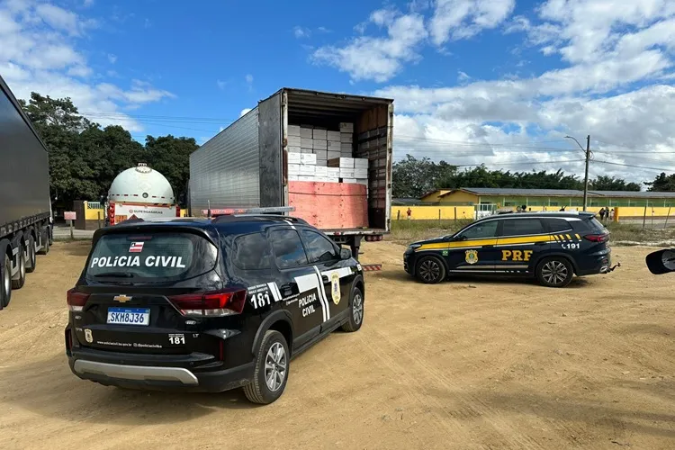 Carga de R$ 600 mil é recuperada em Vitória da Conquista após assalto na BR-116