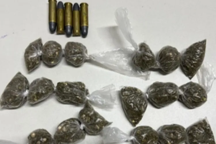 Homem é preso com drogas e munições em Encruzilhada