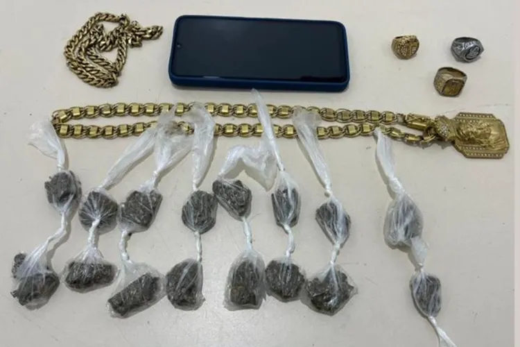 78ª CIPM apreende entorpecentes no Bairro Brasil em Vitória da Conquista