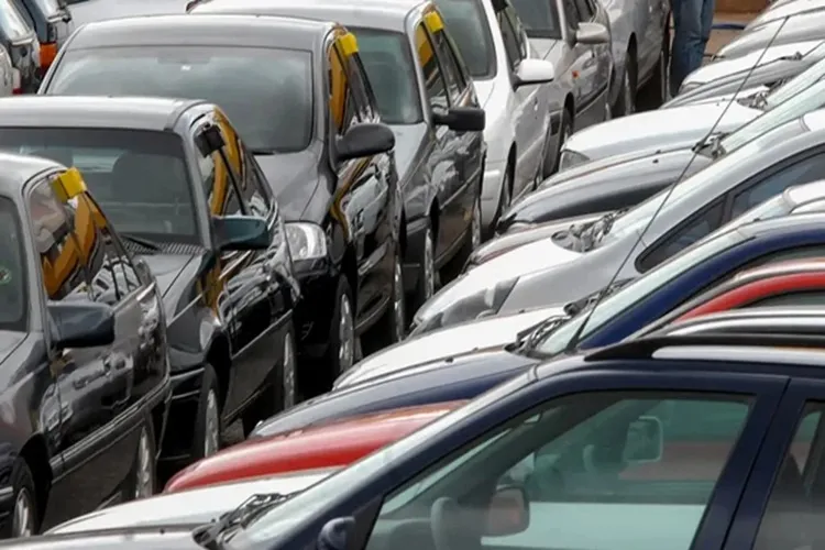Governo prepara corte de IPI para carros populares produzidos no Brasil
