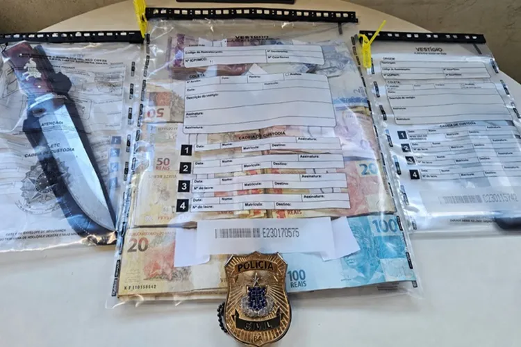 Jovem investigado por tráfico é preso com R$ 8,5 mil em espécie em Barra do Choça
