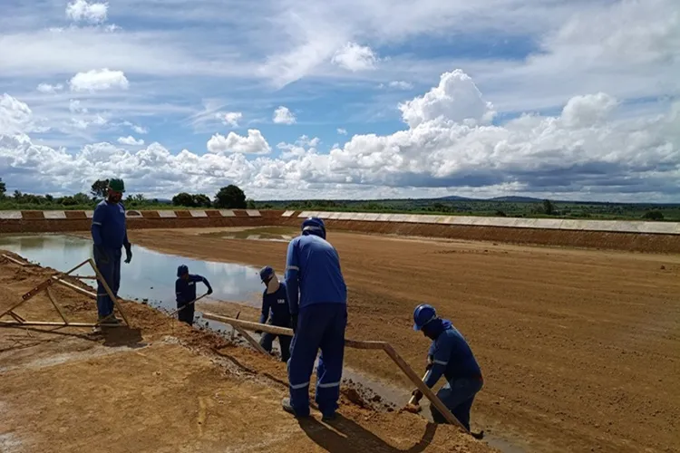 Obra de esgotamento sanitário beneficiará 45 mil pessoas em Barra do Choça