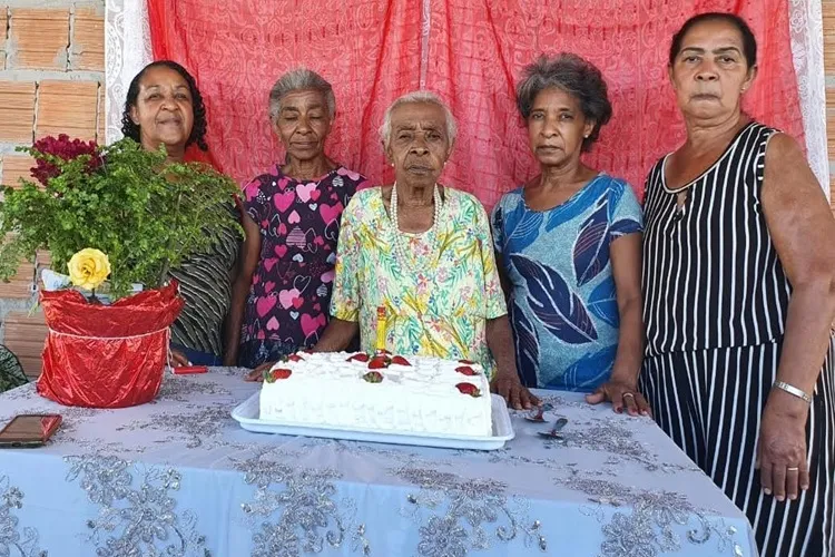 Macaúbas: Matriarca de 114 anos está entre as mulheres mais velhas do mundo