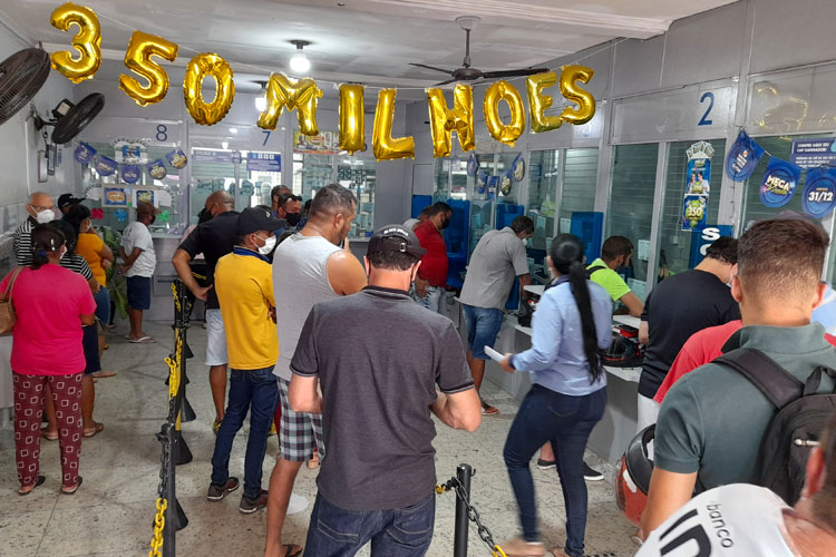 Brumado: Apostadores acreditam em vida nova com prêmio da mega da virada