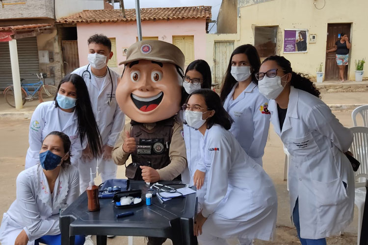 Polícia Militar participa de Mutirão Solidário em Vitória da Conquista