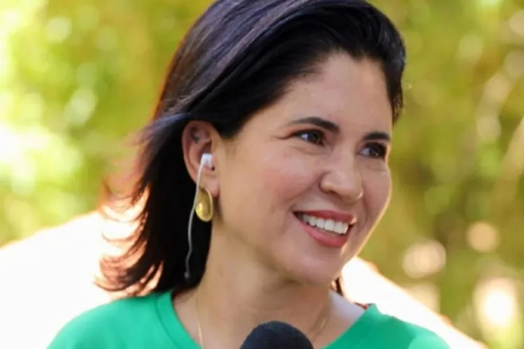 Repórter da TV Bahia sai em defesa dos bebês reborn e causa polêmica