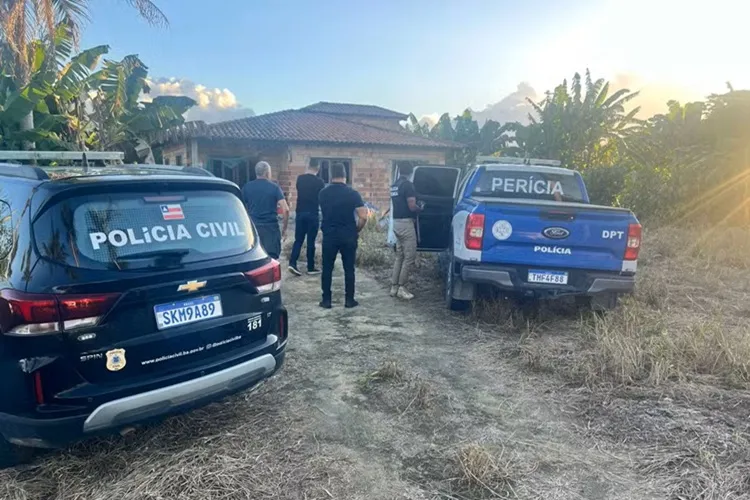Diretor de escola é preso suspeito de estuprar aluno com autismo em Porto Seguro