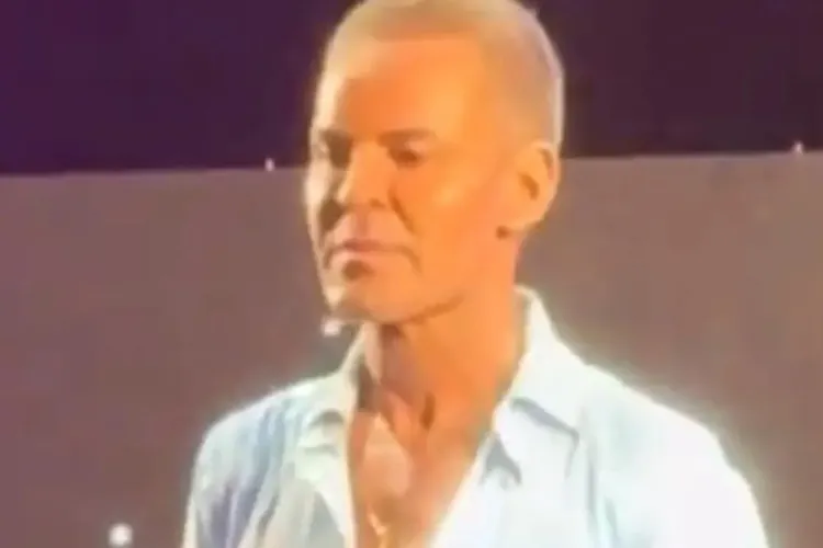 Eduardo Costa preocupa fãs ao paralisar por cinco minutos durante show em Guajeru