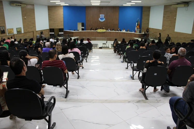 Brumado debate implantação de centro de atendimentos a crianças TEA e PCD
