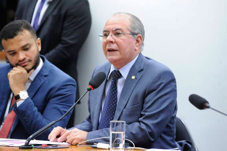 Câmara instala comissão especial da reforma tributária