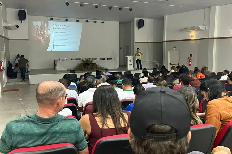4º Encontro Regional para fortalecer combate ao abate clandestino em Itaberaba