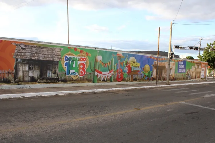 Grandes atrações e mega estrutura para o aniversário de 148 anos de Brumado