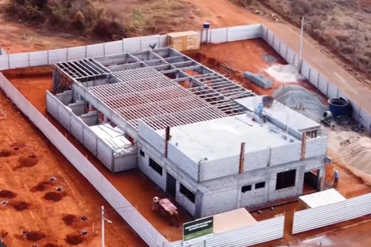 Obras do Centro de Parto Normal estão em andamento na cidade de Macaúbas