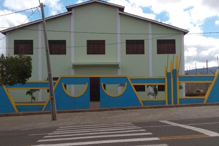 Prefeitura controla incêndio em lixão na cidade de Basílio