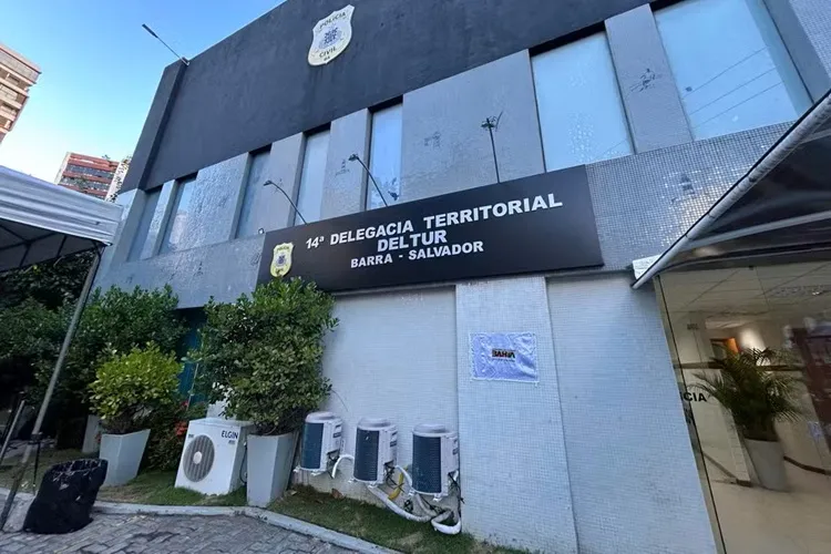 Turista argentino é esfaqueado durante assalto na orla de Salvador