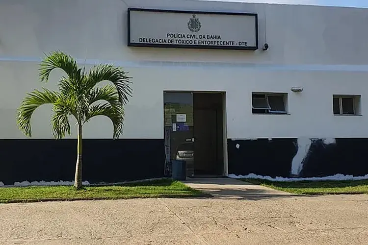 Itabuna: Barbeiro mata pai acidentalmente durante discussão em barbearia