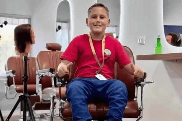 Influenciador mirim com um milhão de seguidores é morto a tiros em ataque