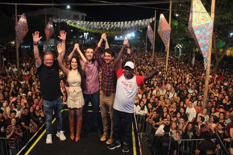 Brumado: Fabrício Abrantes dá as boas-vindas ao 'Arraial da Alegria'