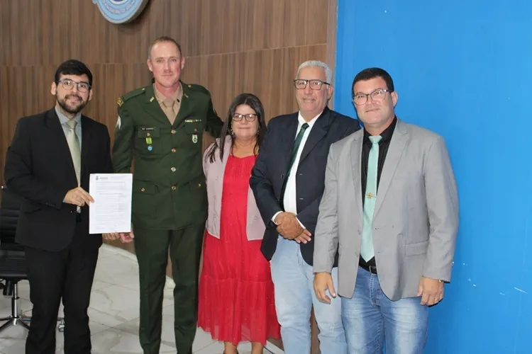 Câmara de Brumado homenageia a Força Expedicionária Brasileira
