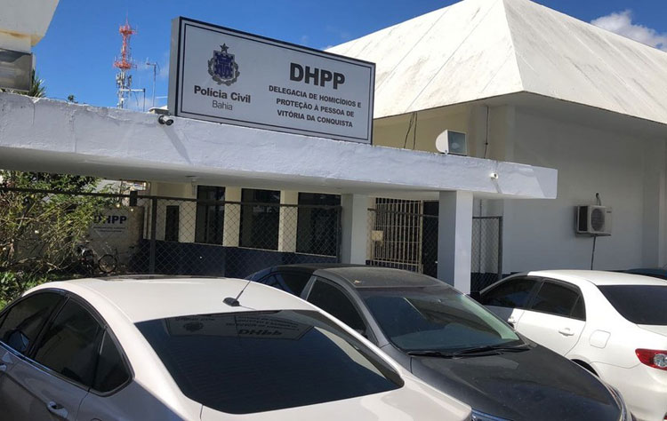 Travesti é morta a tiros em Vitória da Conquista