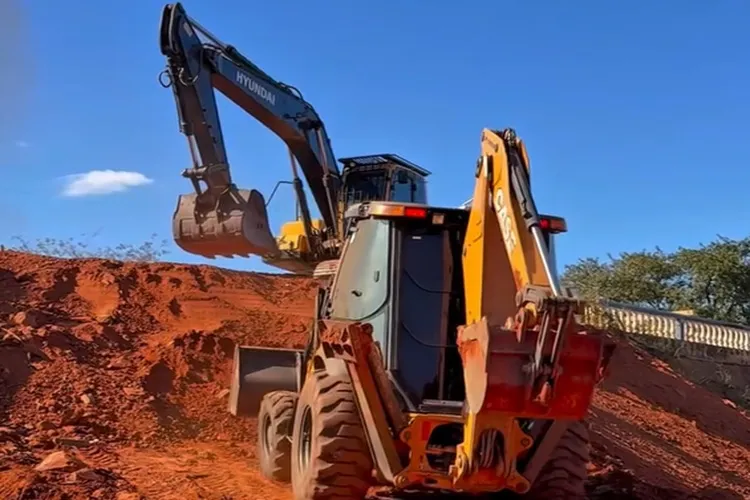 'Ilumina Macaúbas': Prefeitura lança programa de modernização e acelera obras na cidade