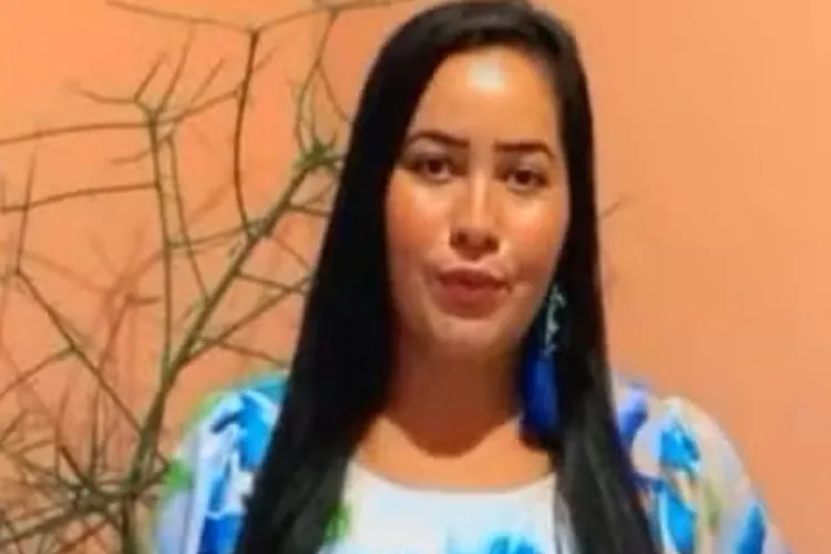 Mulher é morta a golpes de bloco de cerâmica em Santana