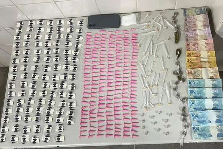 Rondesp Meio Oeste desarticula ponto de tráfico e prende casal em Iuiu