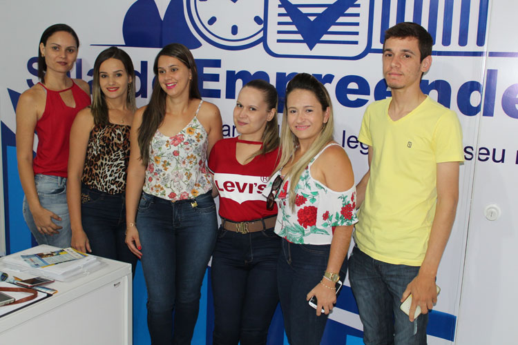 Dom Basílio estuda modelo de Brumado para implantação de sala e cidade empreendedora