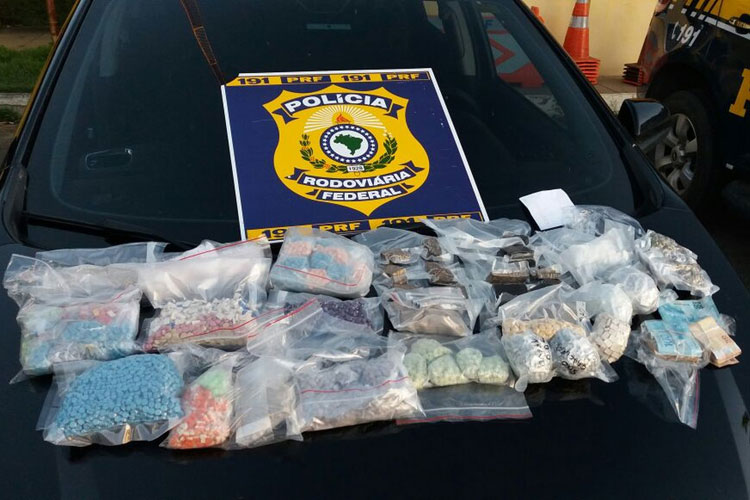 Trio é preso com 8 mil comprimidos de ecstasy e outras drogas em Vitória da Conquista