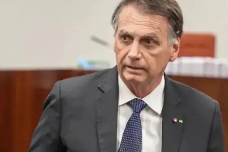 Metade dos brasileiros apoiam prisão de Jair Bolsonaro, diz Datafolha