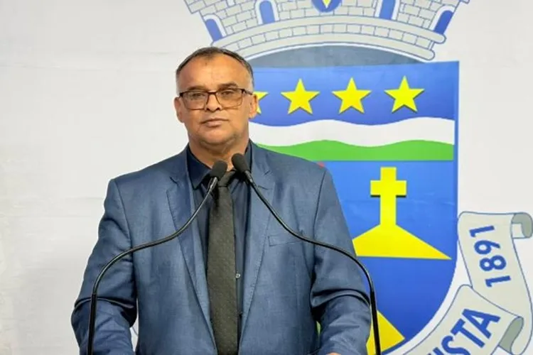 Vereador de Vitória da Conquista denúncia perseguição a universitários bolsonaristas
